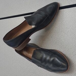 Madewell Classic Black Leather Loafers Size 8